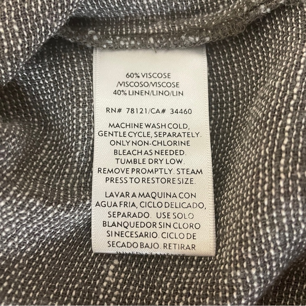 Eileen Fisher Button Front Blouse Medium Linen Blend Business Casual Relaxed Fit - Picture 7 of 10